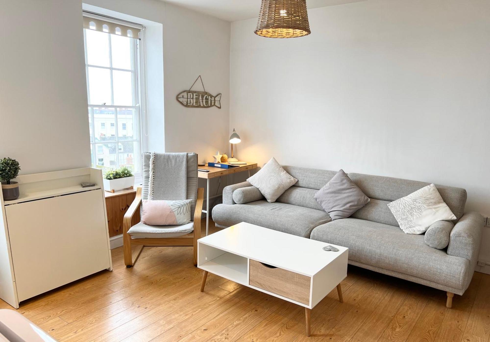 Sea La Vie Lovely 1 Bed Flat - Sea Views *